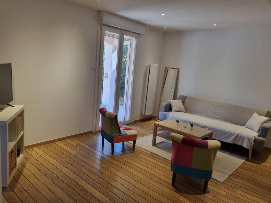 Bas De Villa Calme Proche Plages La Seyne-sur-Mer Εξωτερικό φωτογραφία